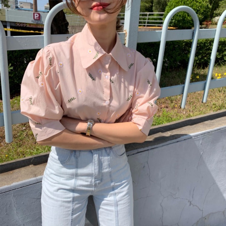 Embroidered Daisy Puff Sleeve Shirt